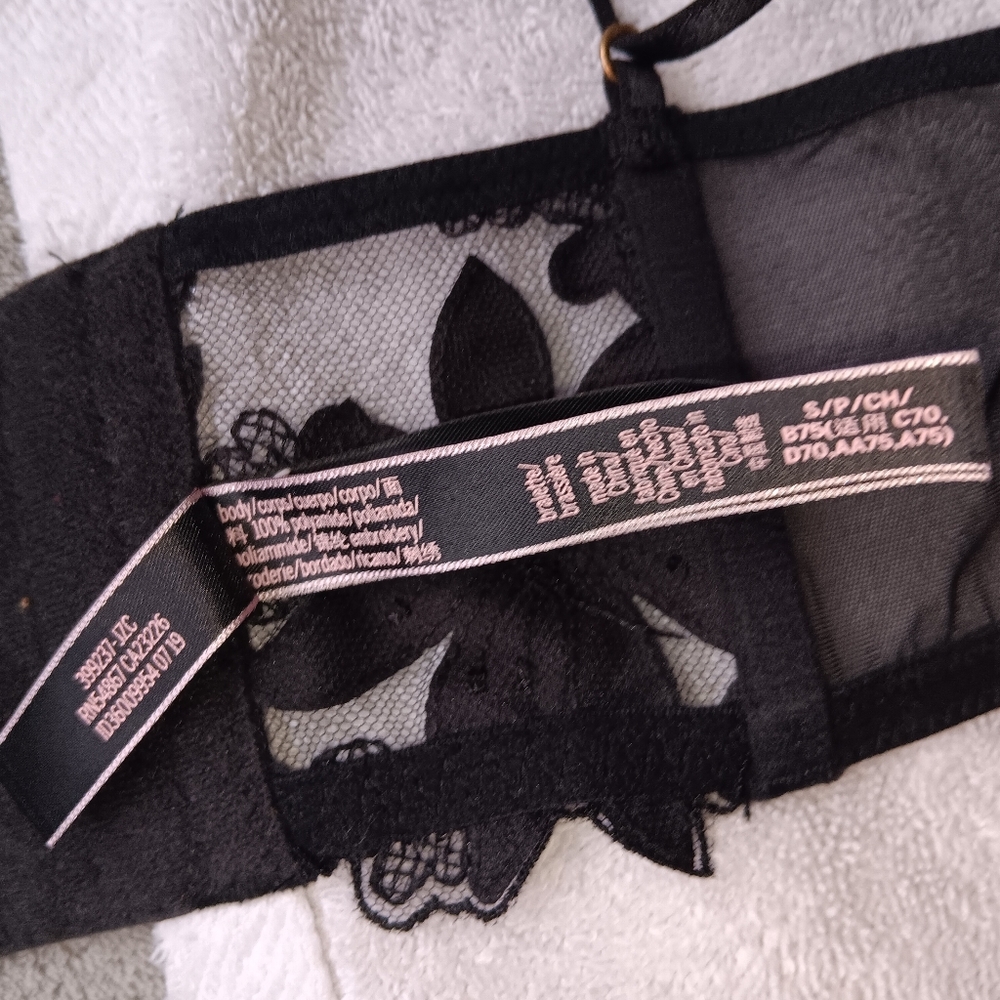 Victoria's Secret Black Mesh Floral Embroidered Long Line Bralette. Size S. - Picture 11 of 12